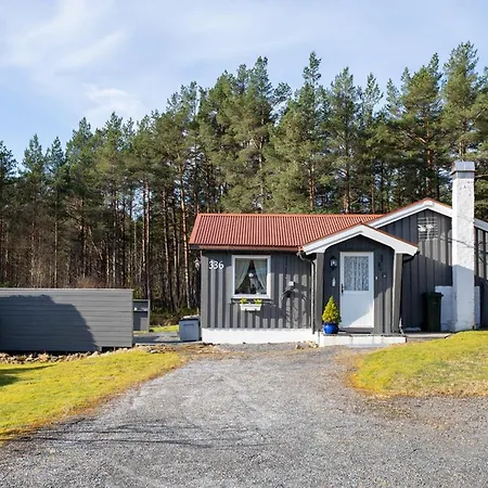 Lodge Iverhjelen Near Atlantic Road *